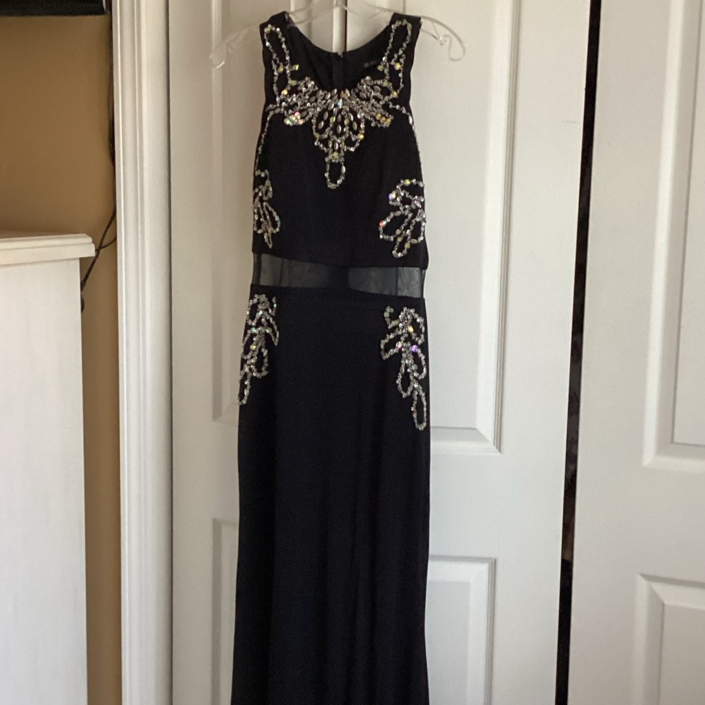 Chic Black Embellished Maxi Dress